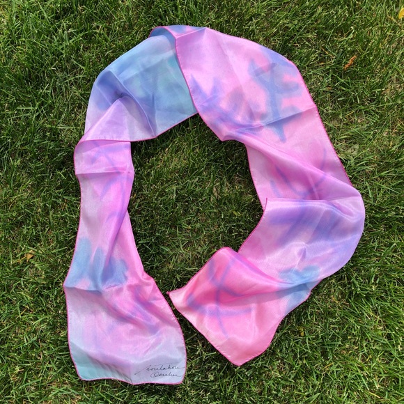 Scarf - Picture 1 of 3